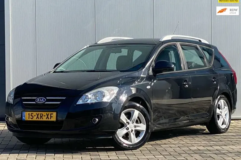 Kia Ceed (2007)