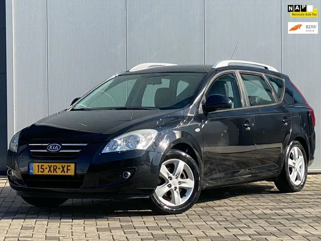 Kia Ceed (2007) — foto 1