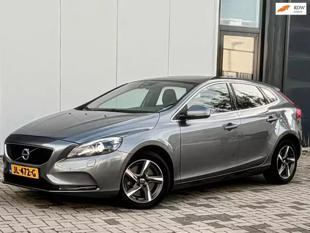 Volvo V40 (2016) — foto 1
