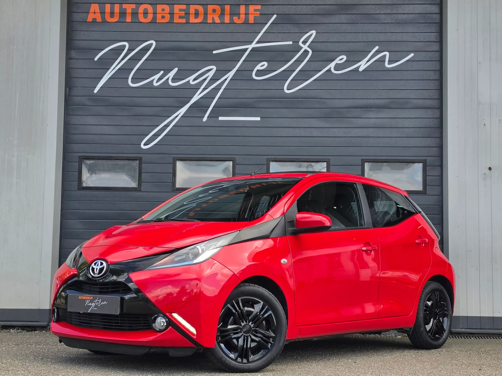 Toyota Aygo (2016) — foto 1