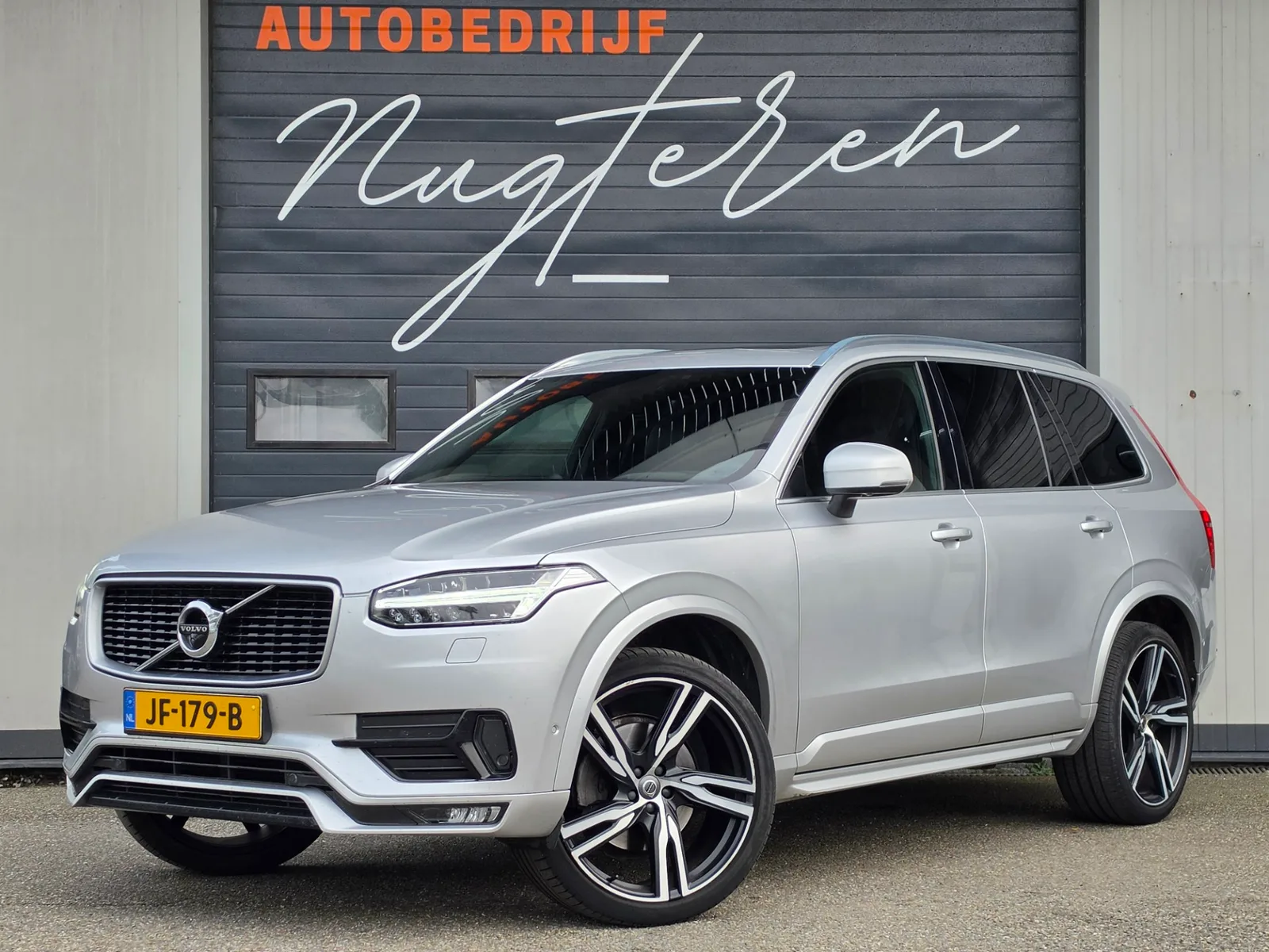 Volvo XC90 (2016) — foto 1