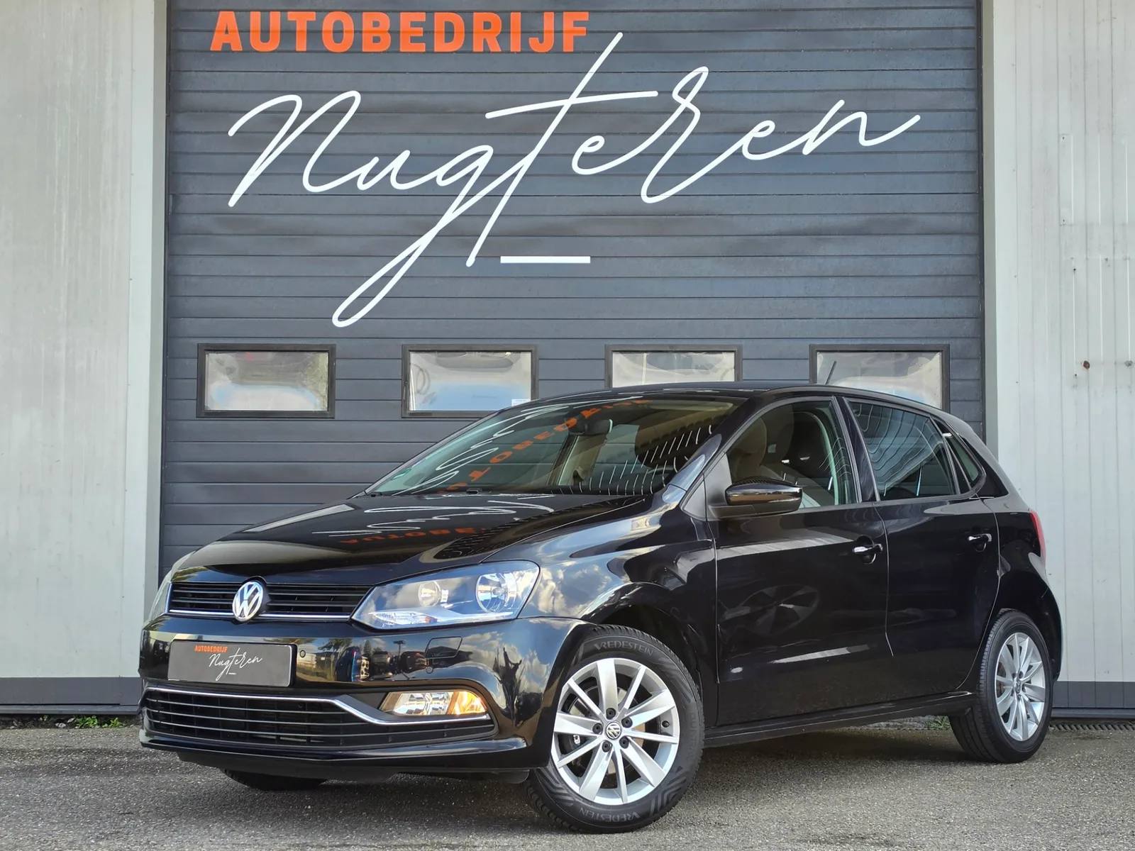 Volkswagen Polo (2014) — foto 1