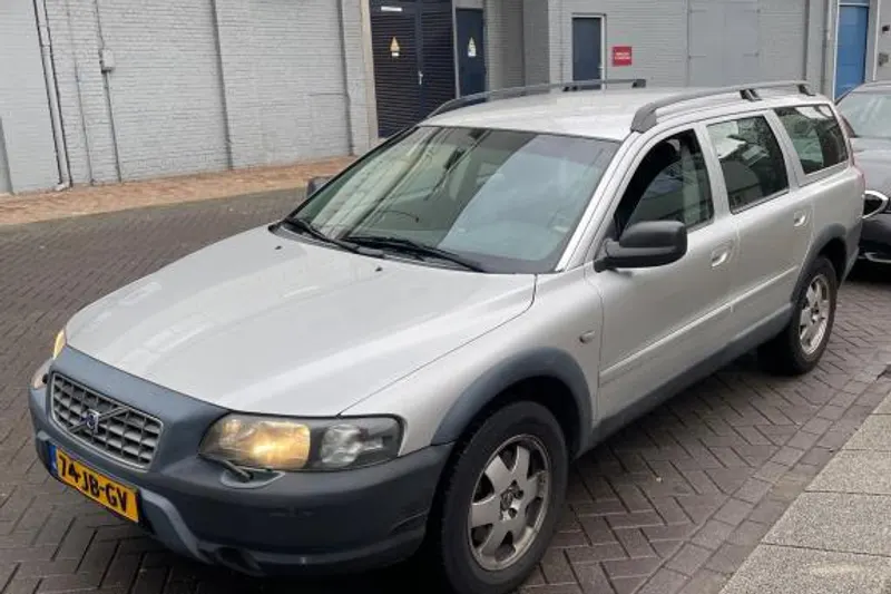 Volvo V70 Cross Country (2002)