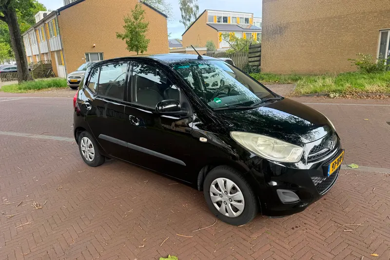 Hyundai i10 (2012)