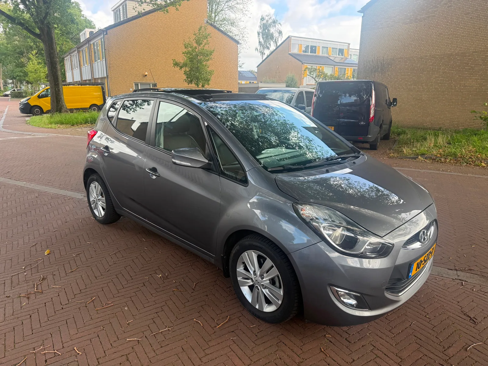 Hyundai ix20 (2012) — foto 1