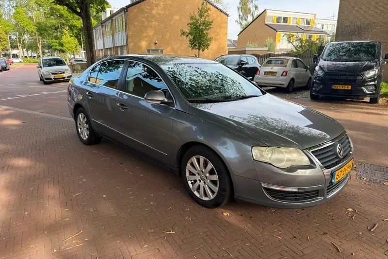 Volkswagen Passat (2008)