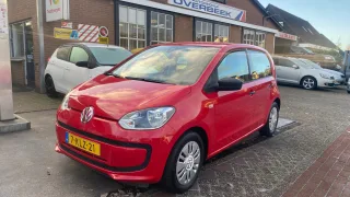 Volkswagen Up! (2013) — foto 1
