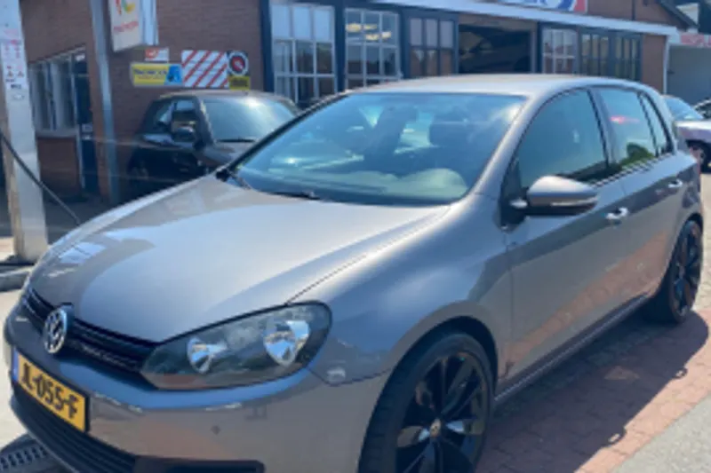 Volkswagen Golf (2010)