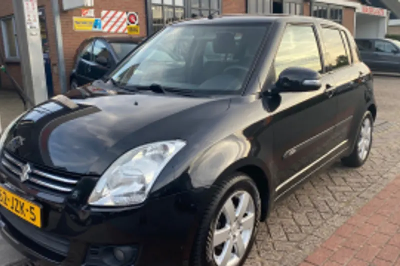 Suzuki Swift (2009)