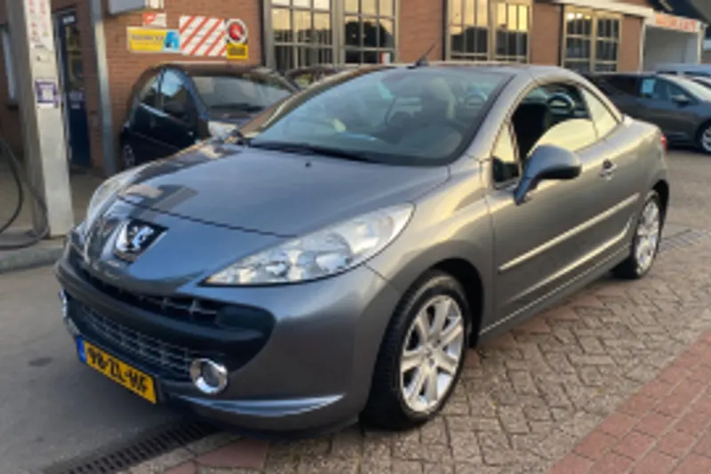 Peugeot 207 (2008)
