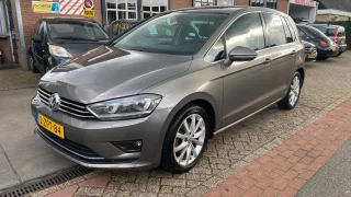 Volkswagen Golf Sportsvan (2014) — foto 1