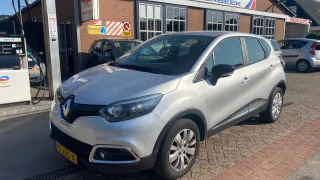 Renault Captur (2016) — foto 1