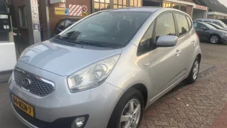 Kia Venga (2011) — foto 1