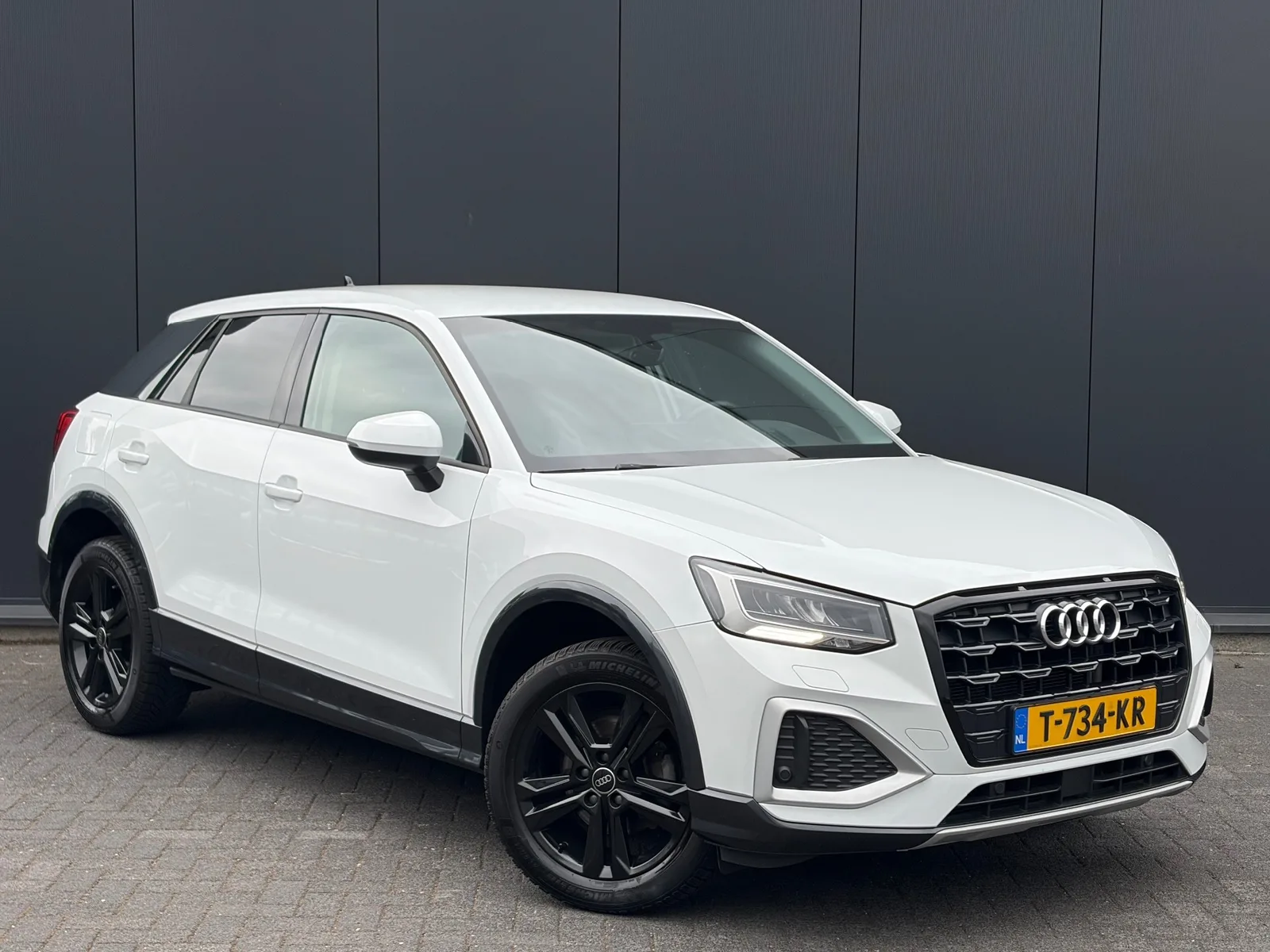 Audi Q2 (2023) — foto 1