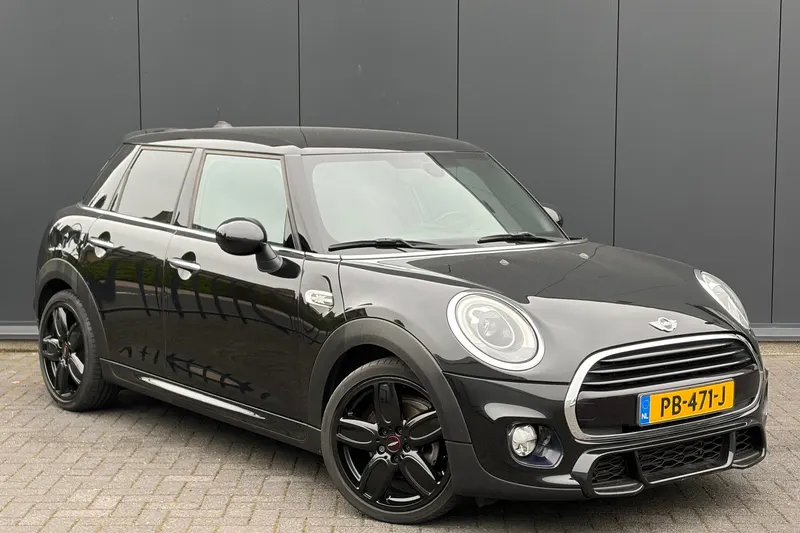 MINI Cooper (2017)