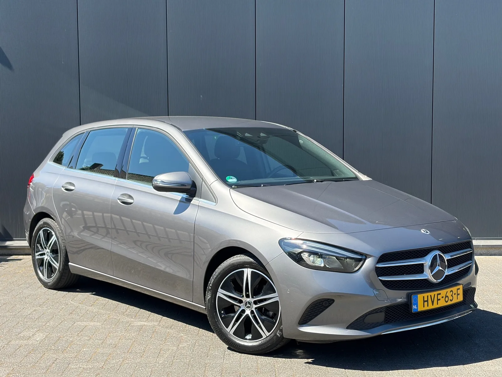 Mercedes-Benz B-Klasse (2021) — foto 1
