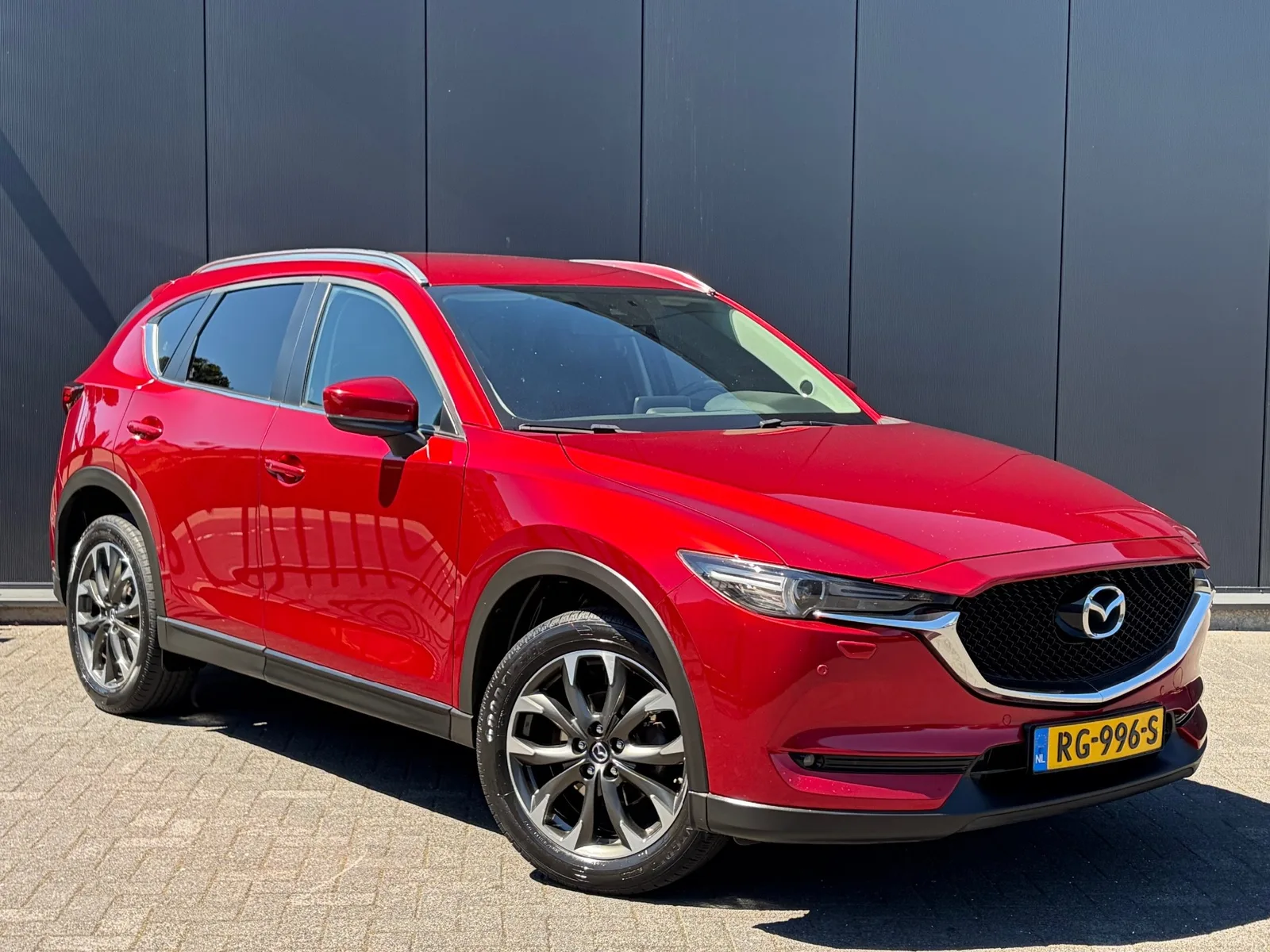 Mazda CX-5 (2017) — foto 1