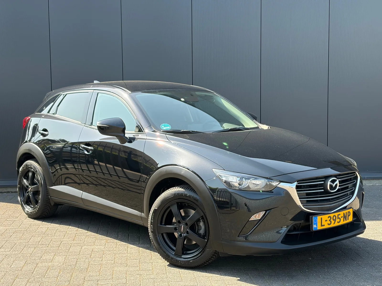 Mazda CX-3 (2021) — foto 1
