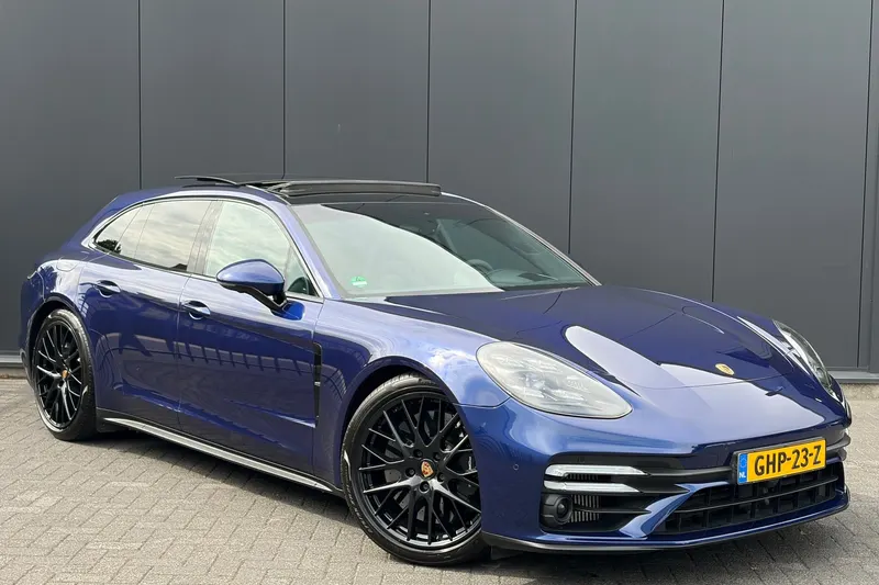 Porsche Panamera (2021)