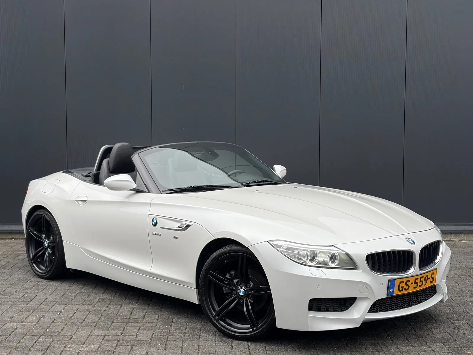BMW Z4 (2015) — foto 1