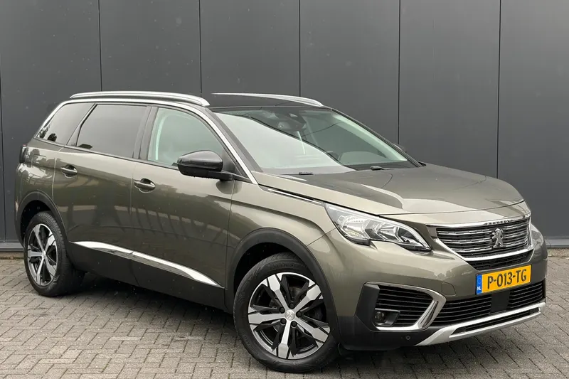 Peugeot 5008 (2018)