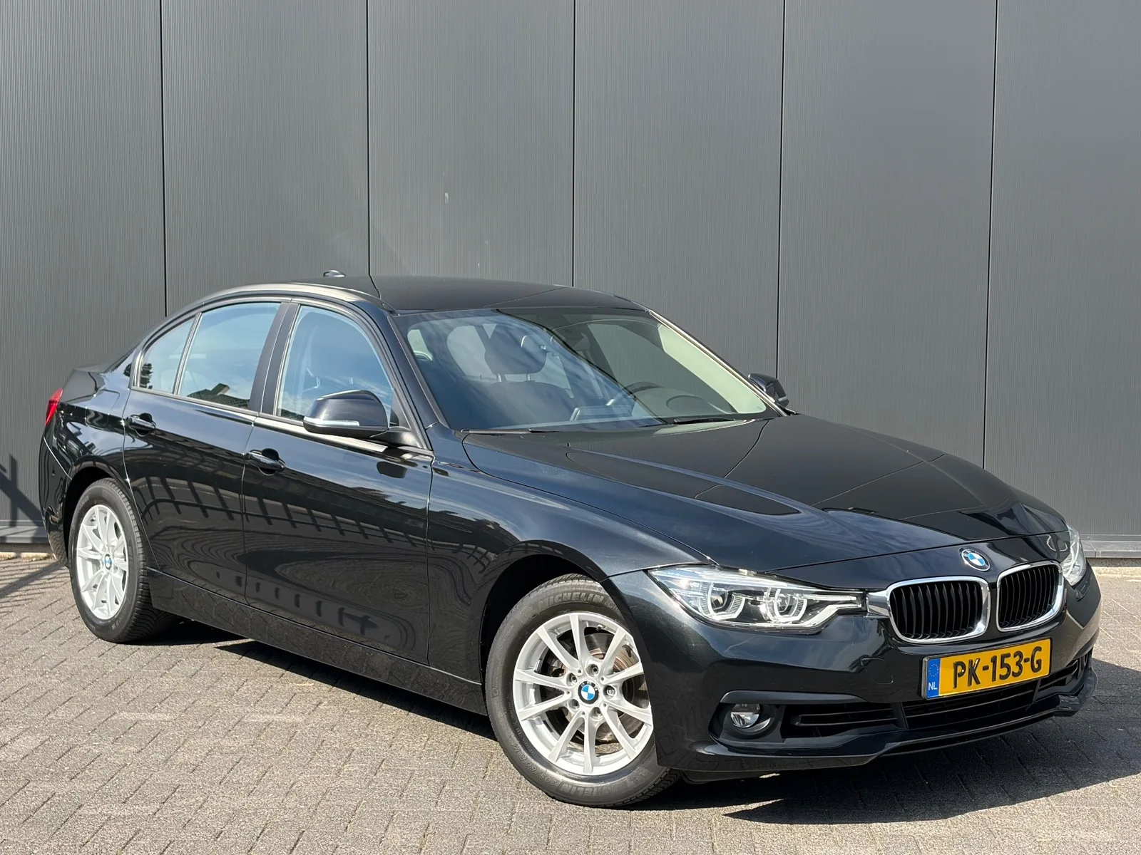 BMW 3-Serie (2017) — foto 1