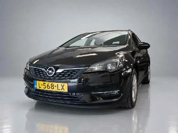Opel Astra (2021) — foto 1