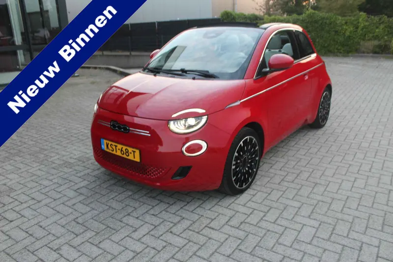 Fiat 500 (2024)