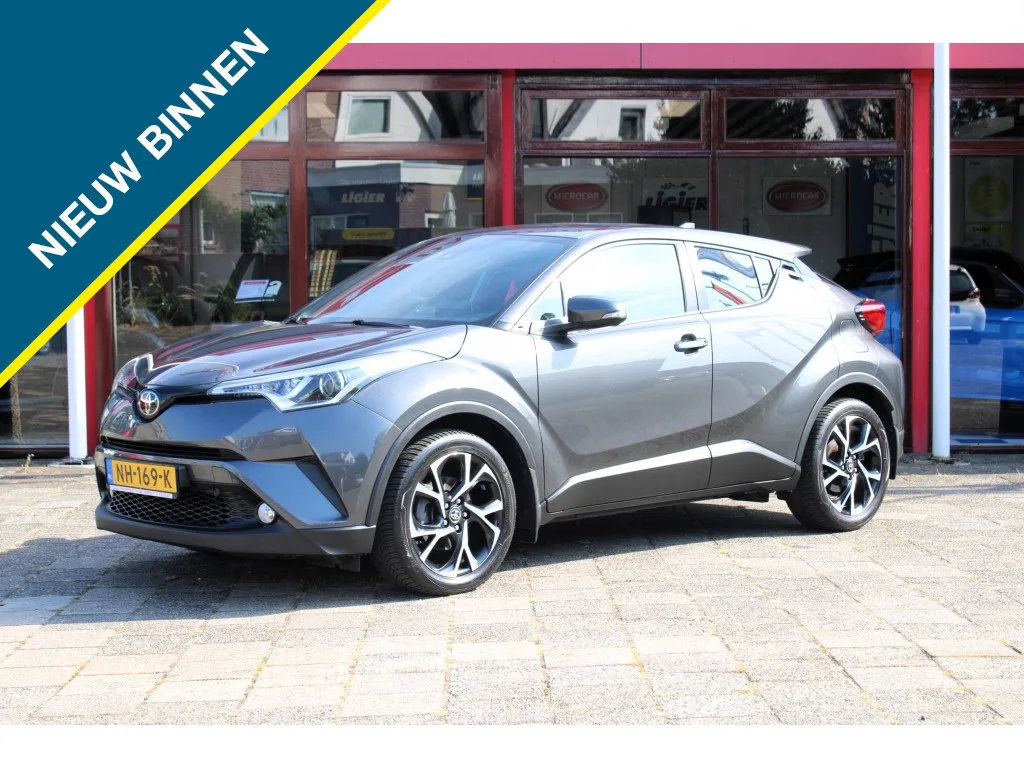Toyota C-HR (2017) — foto 1