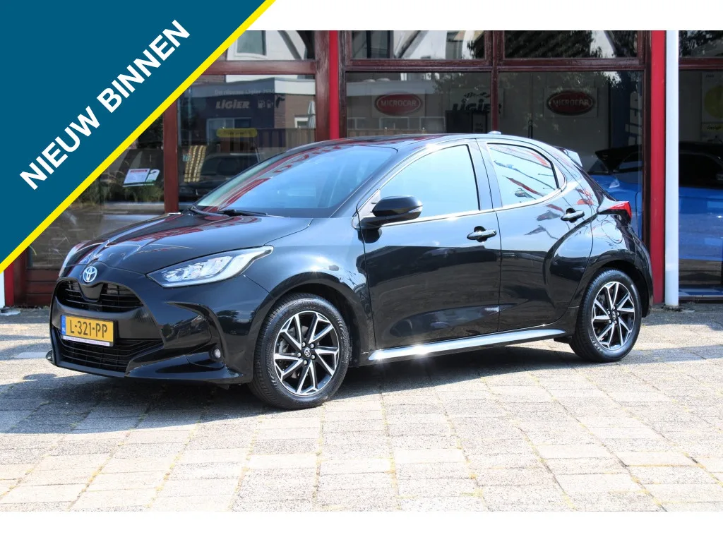 Toyota Yaris (2021) — foto 1