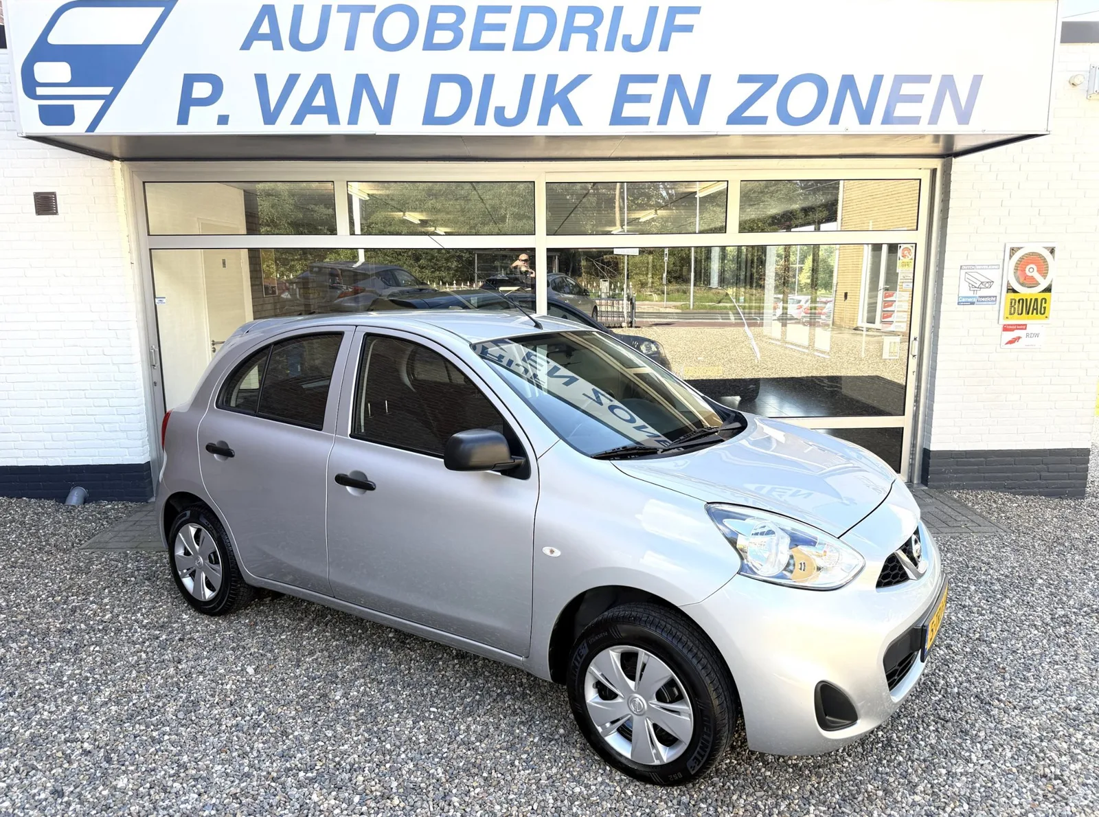 Nissan Micra (2014) — foto 1