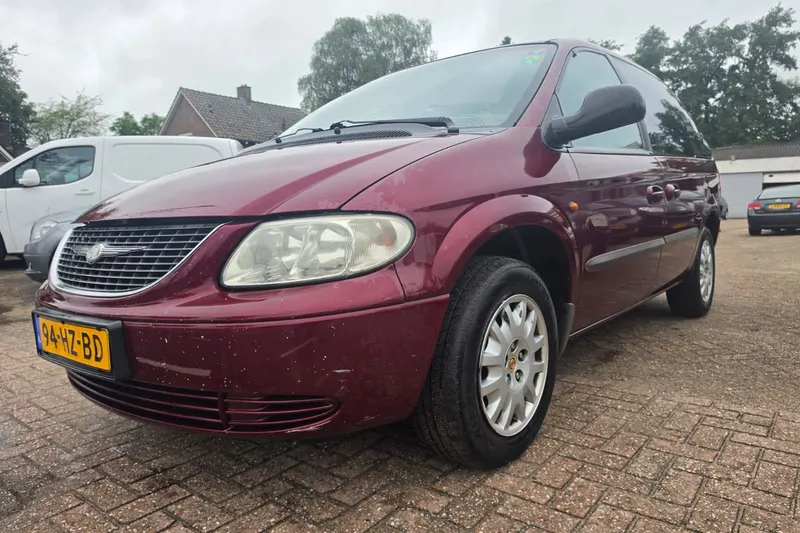 Chrysler Voyager (2002)