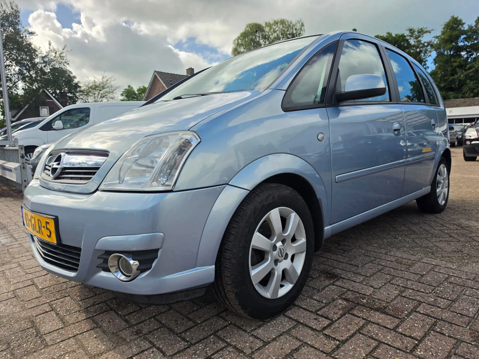 Opel Meriva (2008) — foto 1