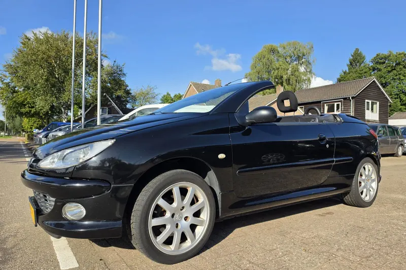Peugeot 206 (2005)