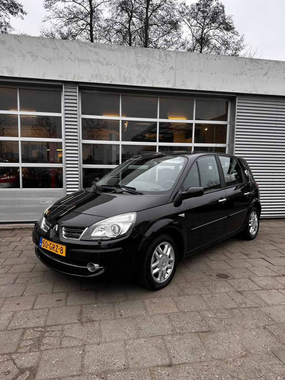 Renault Scénic (2008) — foto 1