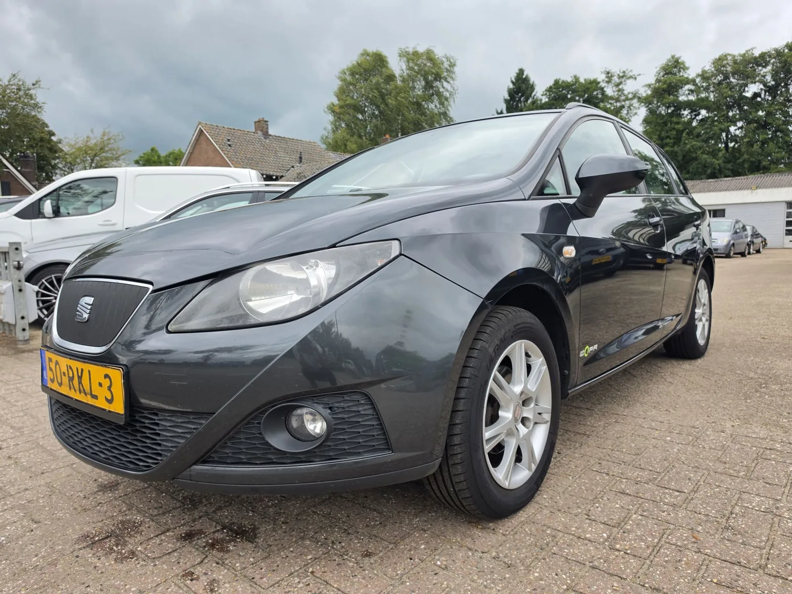 SEAT Ibiza (2011) — foto 1