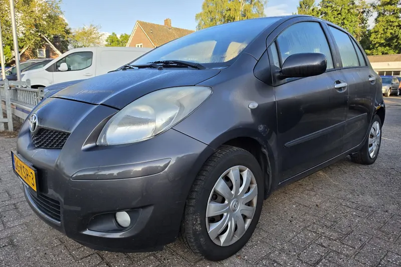 Toyota Yaris (2010)