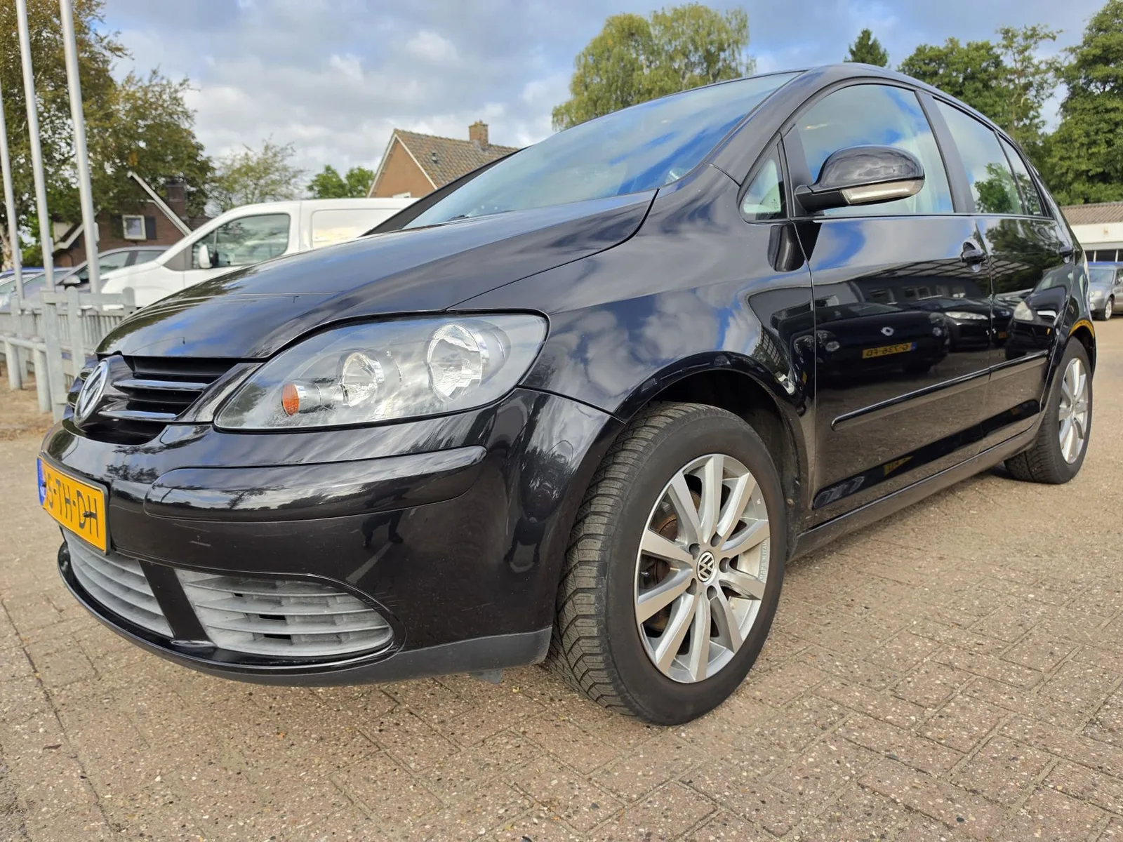 Volkswagen Golf Plus (2006) — foto 1