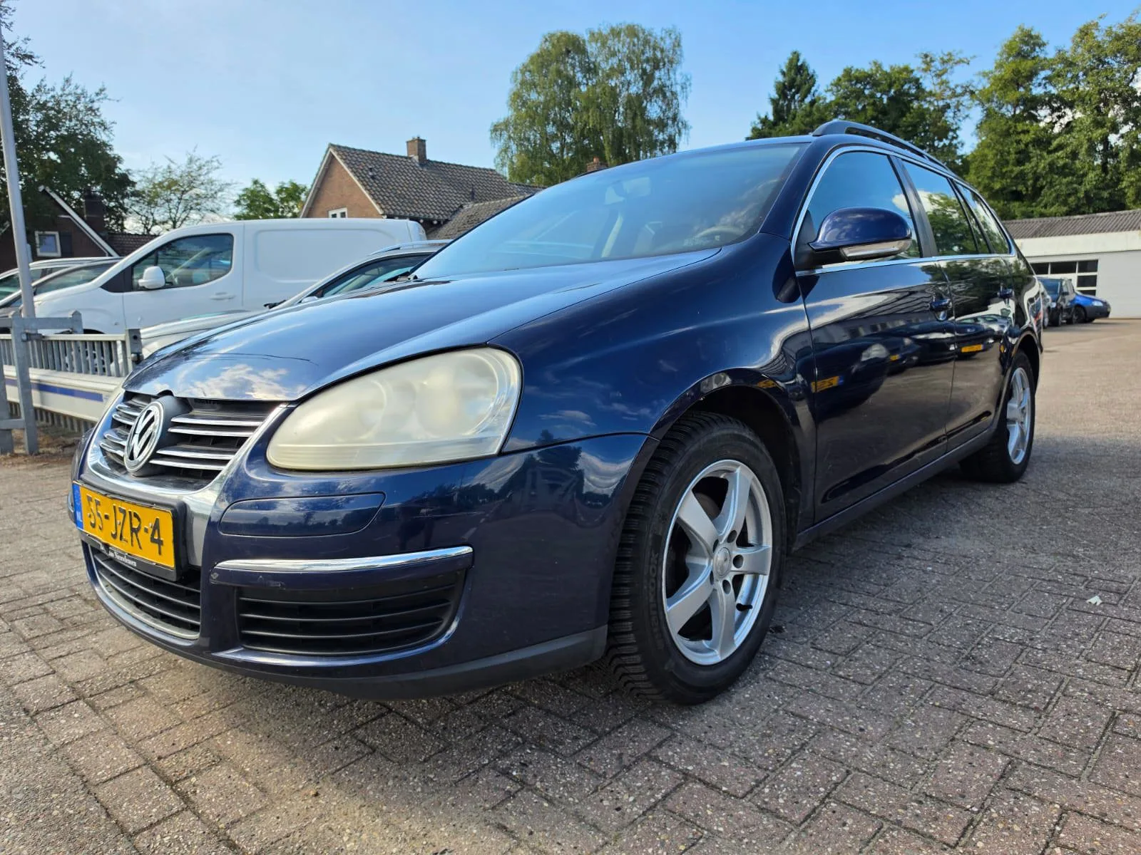 Volkswagen Golf (2009) — foto 1