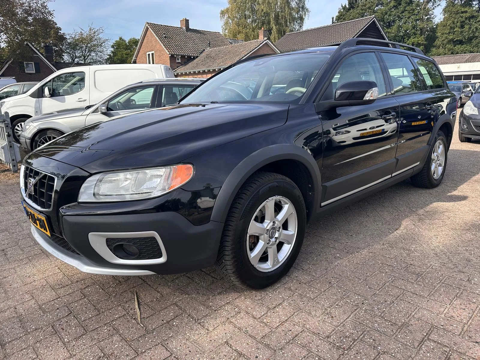 Volvo XC70 (2008) — foto 1