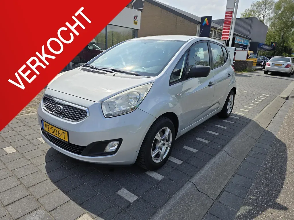 Kia Venga (2010) — foto 1