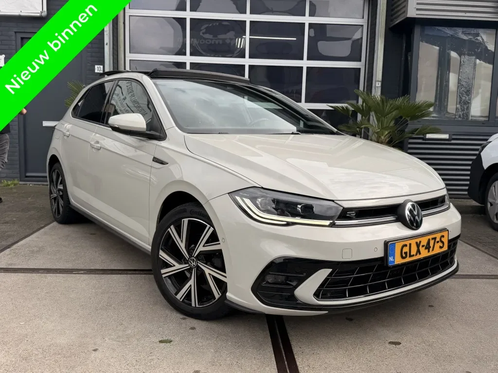 Volkswagen Polo (2022) — foto 1