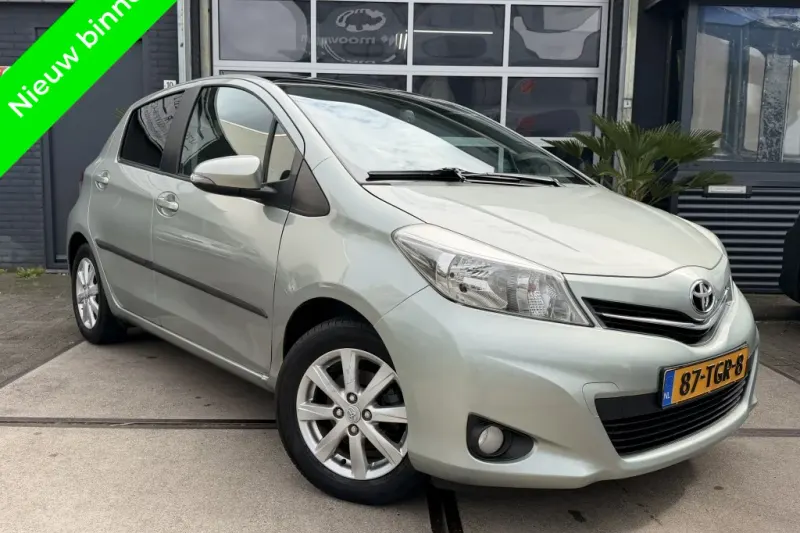 Toyota Yaris (2012)