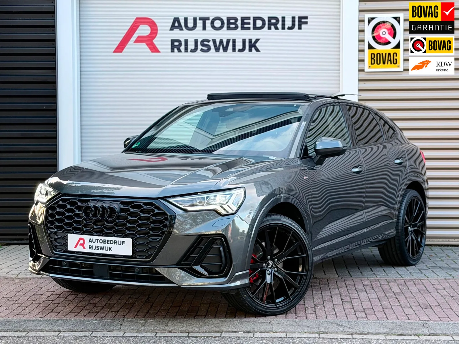 Audi Q3 Sportback (2024) — foto 1