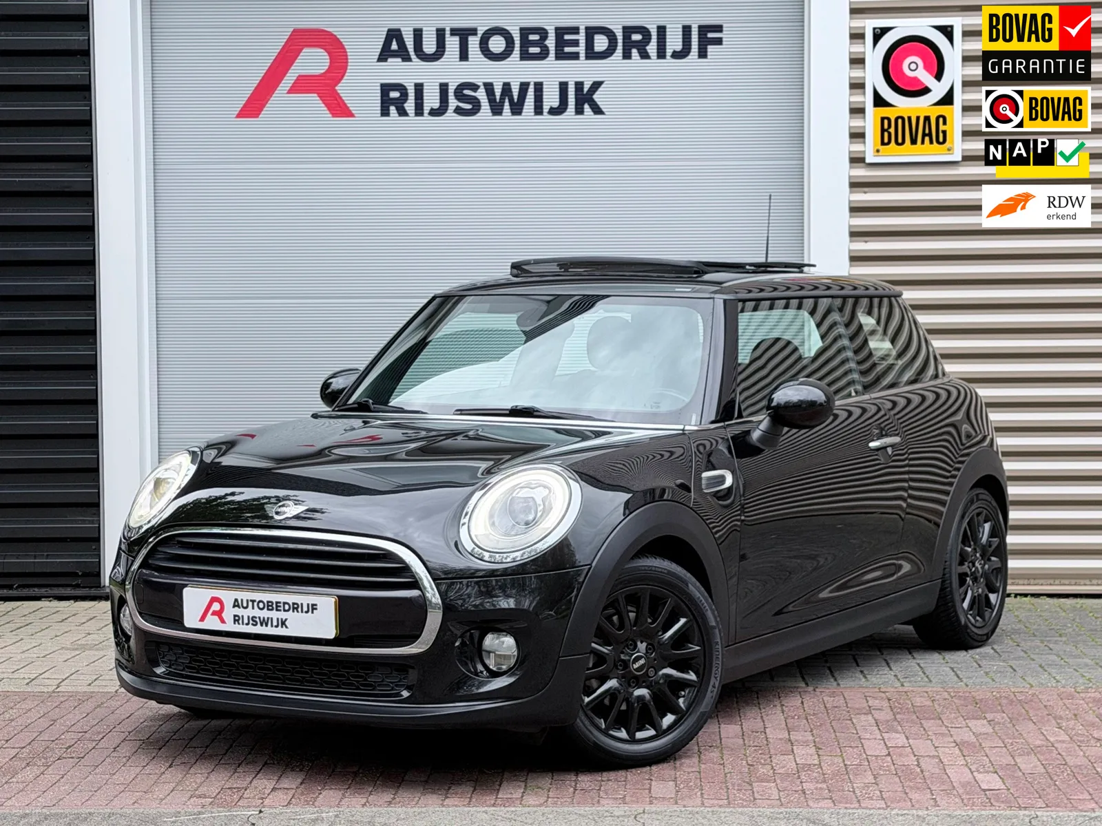 MINI Cooper (2018) — foto 1