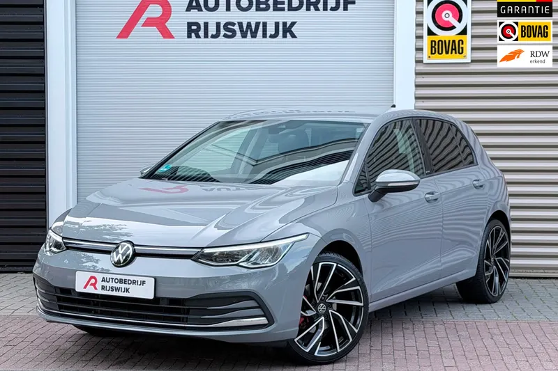 Volkswagen Golf (2022)