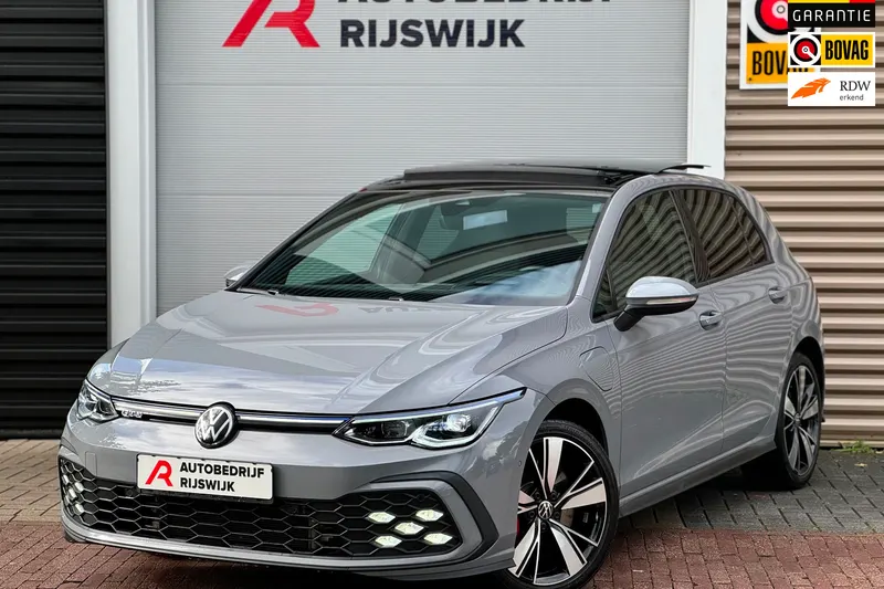 Volkswagen Golf (2022)