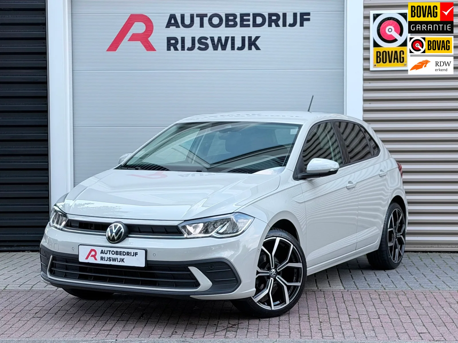 Volkswagen Polo (2023) — foto 1