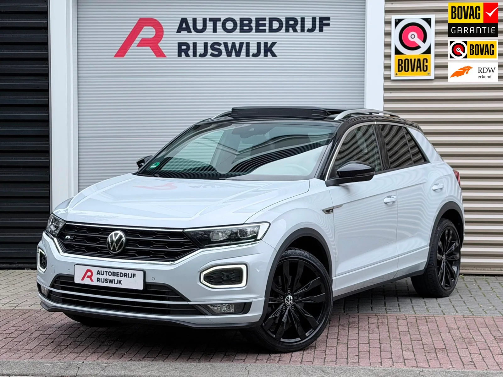 Volkswagen T-Roc (2022) — foto 1