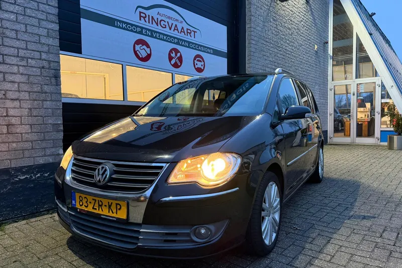 Volkswagen Touran (2008)